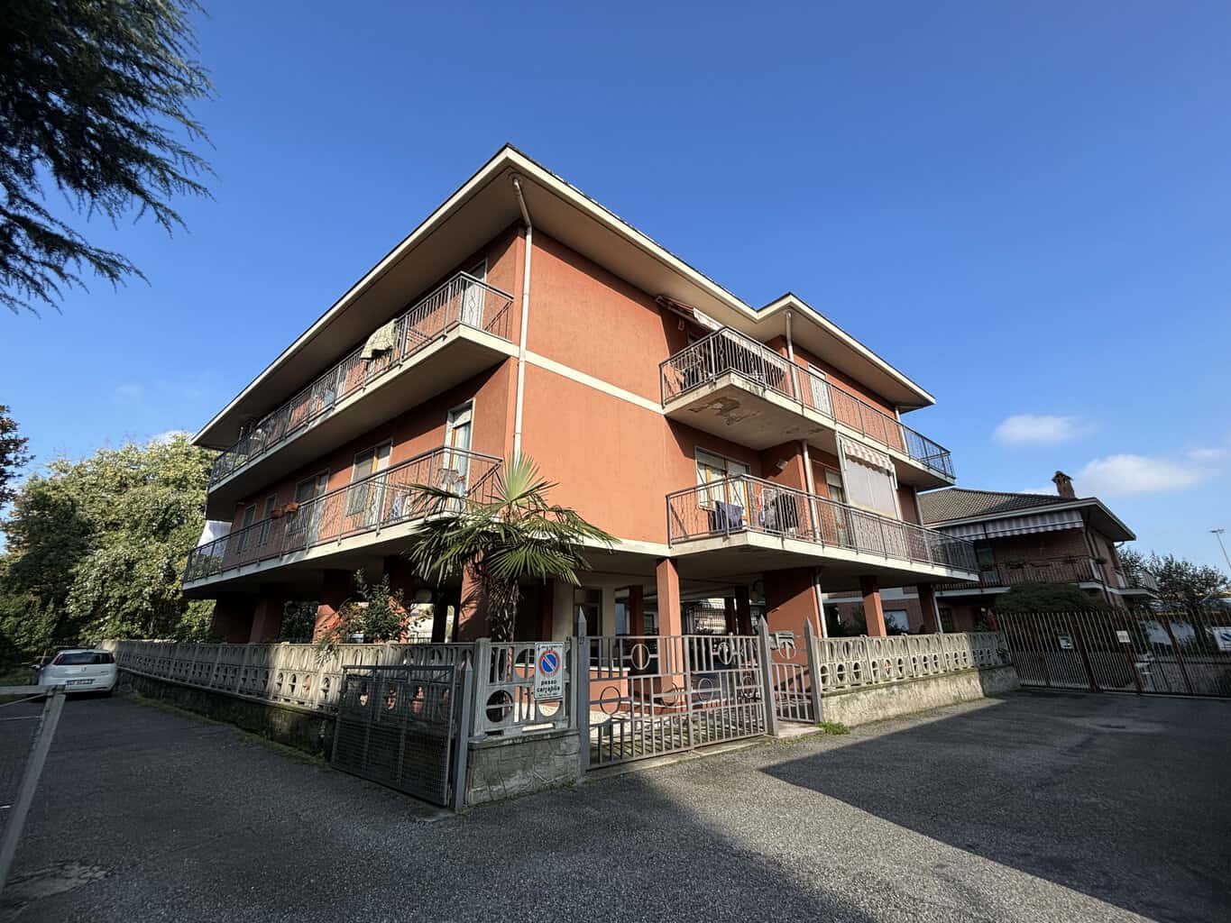 via Silvio Pellico n. 23 - Settimo Torinese